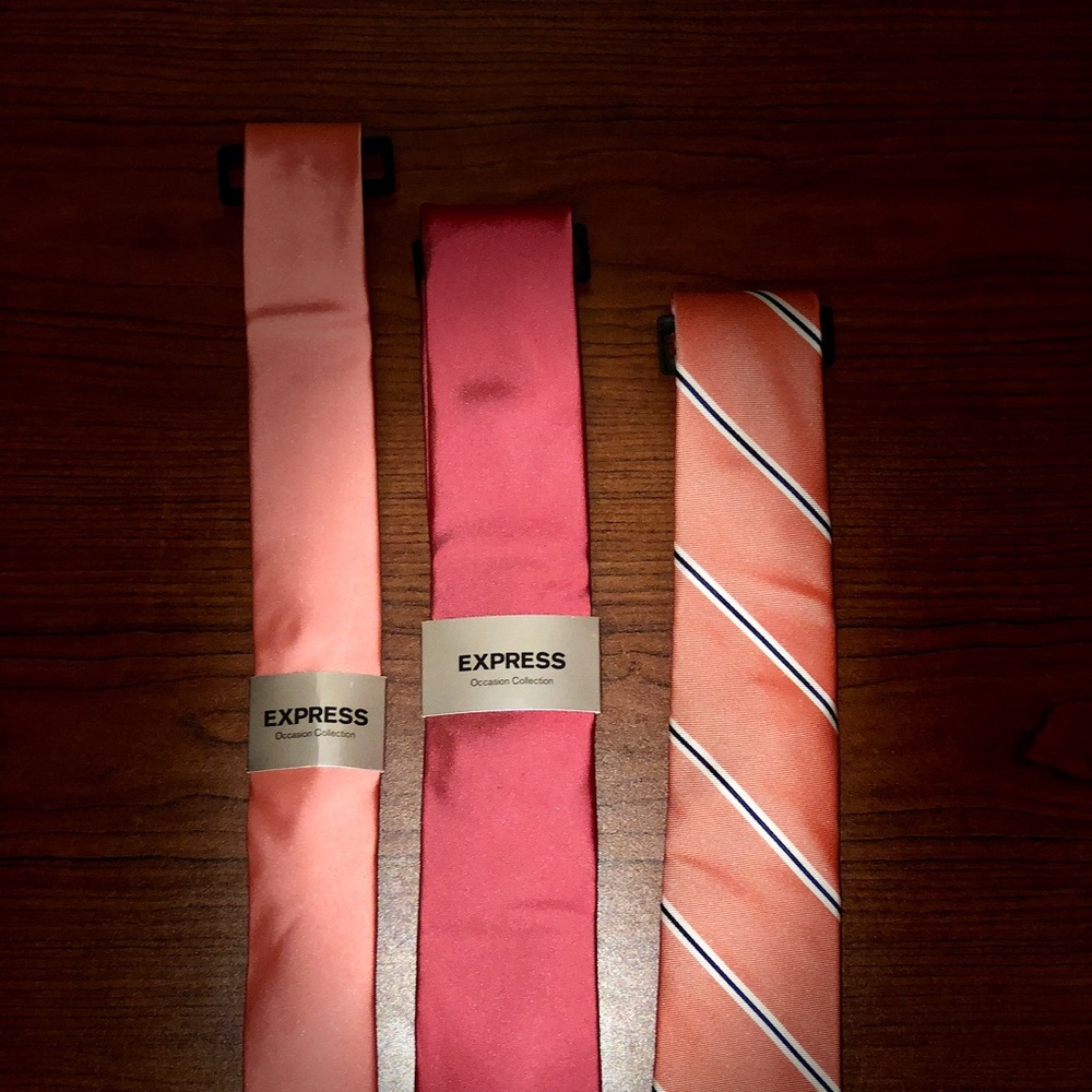 Express Slim Necktie